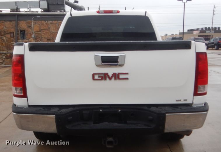 image for item HG9966 2009 GMC Sierra 1500  Crew Cab pickup truck