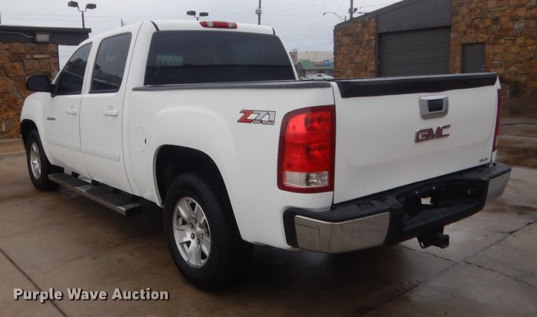 image for item HG9966 2009 GMC Sierra 1500  Crew Cab pickup truck