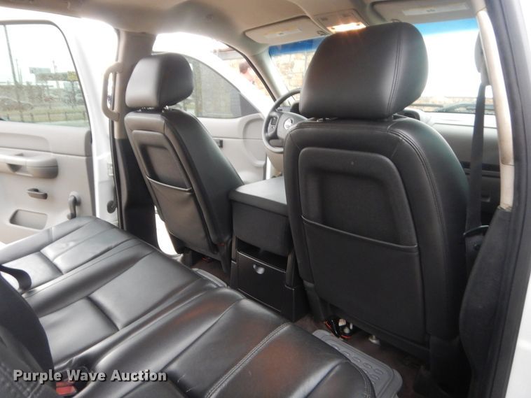 image for item HG9966 2009 GMC Sierra 1500  Crew Cab pickup truck