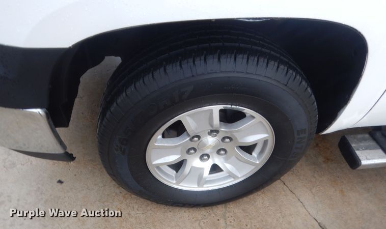 image for item HG9966 2009 GMC Sierra 1500  Crew Cab pickup truck