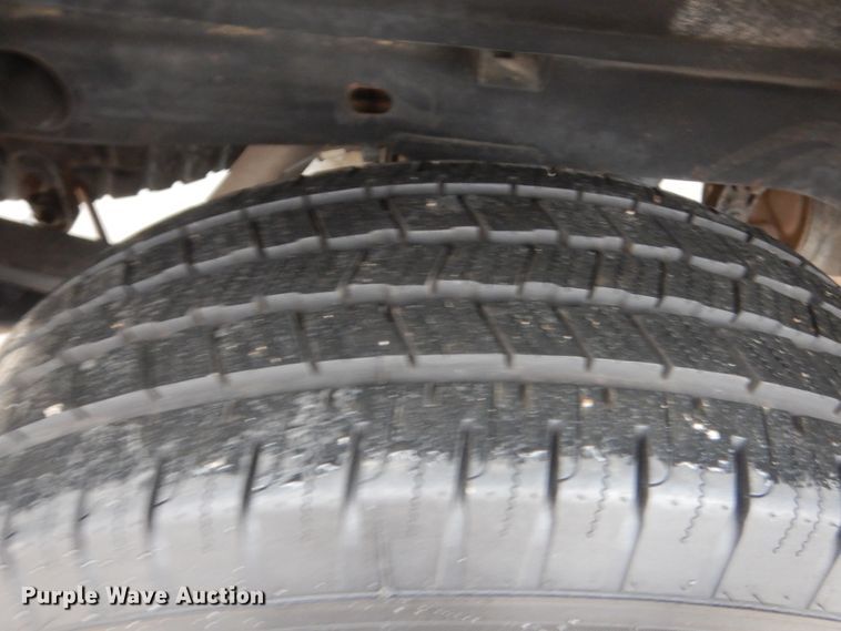 image for item HG9966 2009 GMC Sierra 1500  Crew Cab pickup truck