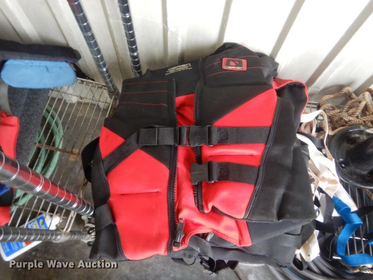 image for item HG9968 2006  Tige 24Ve boat