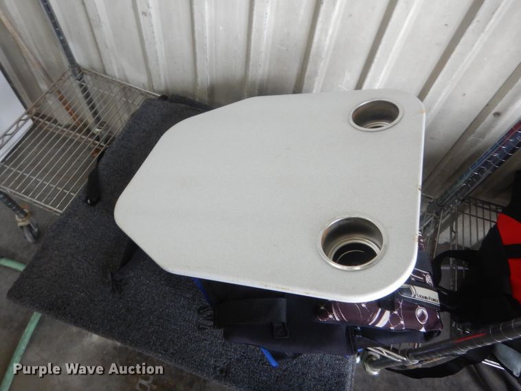 image for item HG9968 2006  Tige 24Ve boat