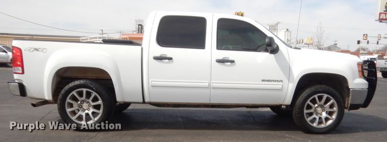 image for item HG9969 2012 GMC Sierra 1500  Crew Cab pickup truck