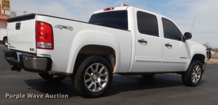 image for item HG9969 2012 GMC Sierra 1500  Crew Cab pickup truck