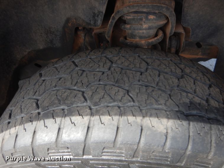 image for item HG9969 2012 GMC Sierra 1500  Crew Cab pickup truck