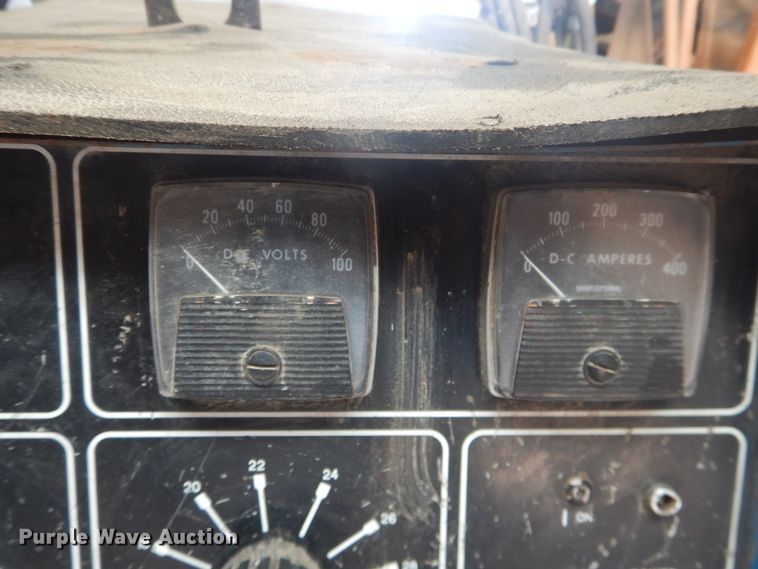 image for item HL9656 Miller Detweld 300 CV/DC welder