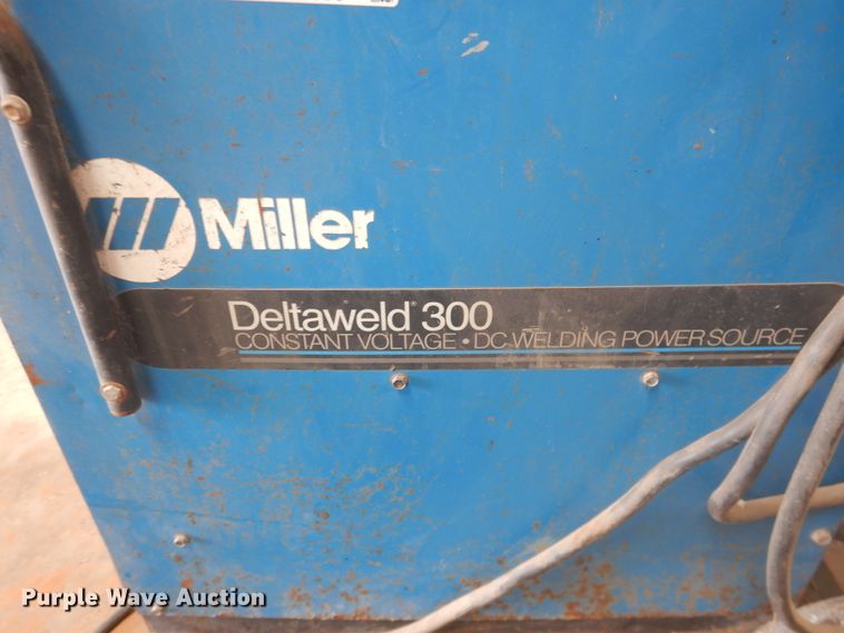 image for item HL9656 Miller Detweld 300 CV/DC welder
