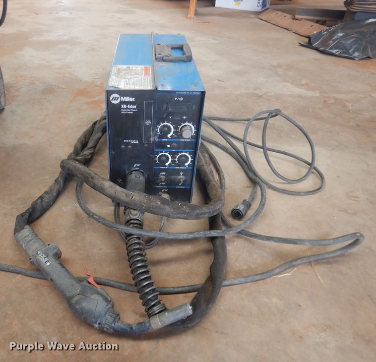image for item HL9656 Miller Detweld 300 CV/DC welder