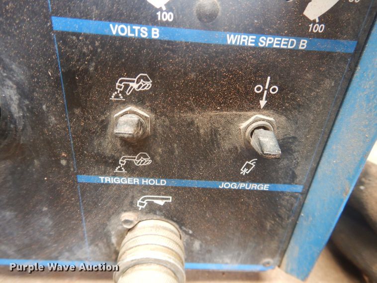 image for item HL9656 Miller Detweld 300 CV/DC welder