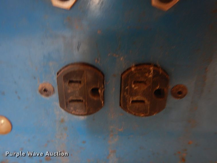 image for item HL9656 Miller Detweld 300 CV/DC welder