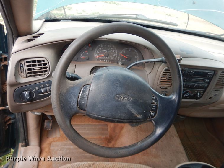 image for item HL9718 1997 Ford F150  SuperCab pickup truck