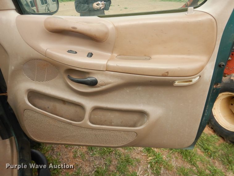 image for item HL9718 1997 Ford F150  SuperCab pickup truck