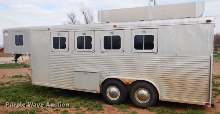 image for item HL9720 1992 Sooner livestock trailer