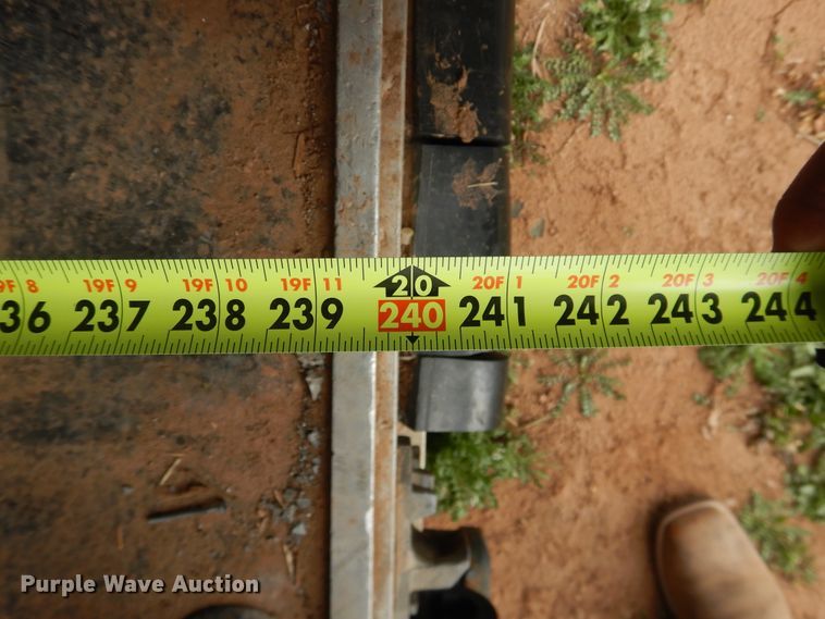 image for item HL9720 1992 Sooner livestock trailer