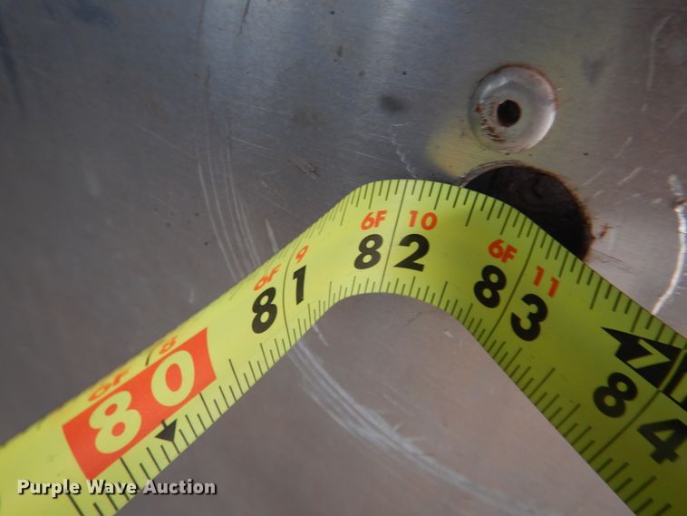 image for item HL9720 1992 Sooner livestock trailer