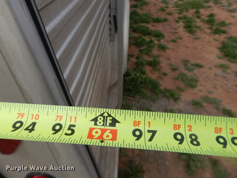 image for item HL9720 1992 Sooner livestock trailer