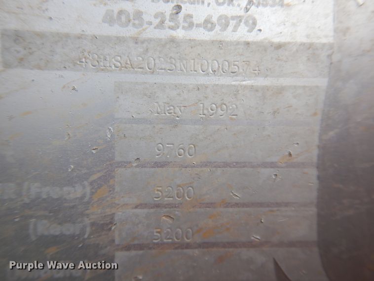 image for item HL9720 1992 Sooner livestock trailer