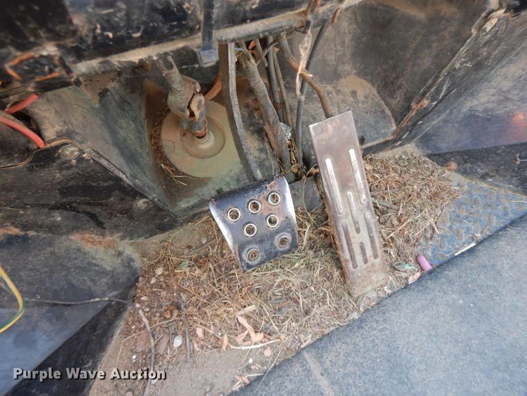 image for item HO9268 Kawasaki Mule  utility vehicle