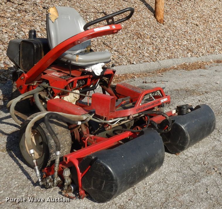 image for item HO9274 Toro Greensmaster 3050  lawn mower