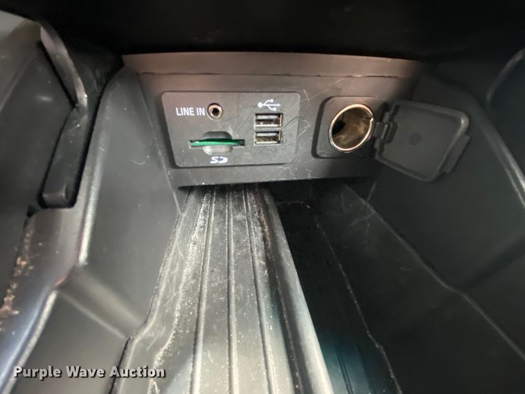 image for item HR9445 2015 Ford Explorer XLT  SUV