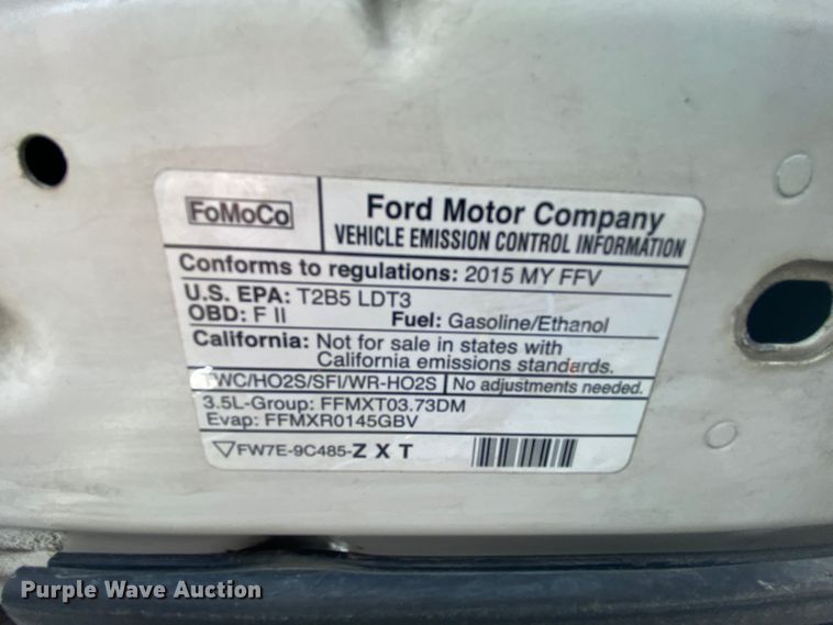 image for item HR9445 2015 Ford Explorer XLT  SUV