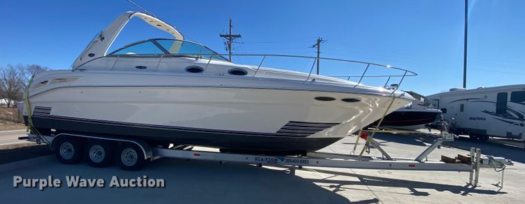 image for item HR9457 2002 Sea Ray Cruiser  boat