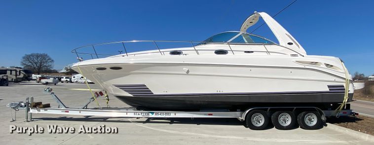 image for item HR9457 2002 Sea Ray Cruiser  boat