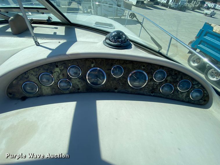 image for item HR9457 2002 Sea Ray Cruiser  boat