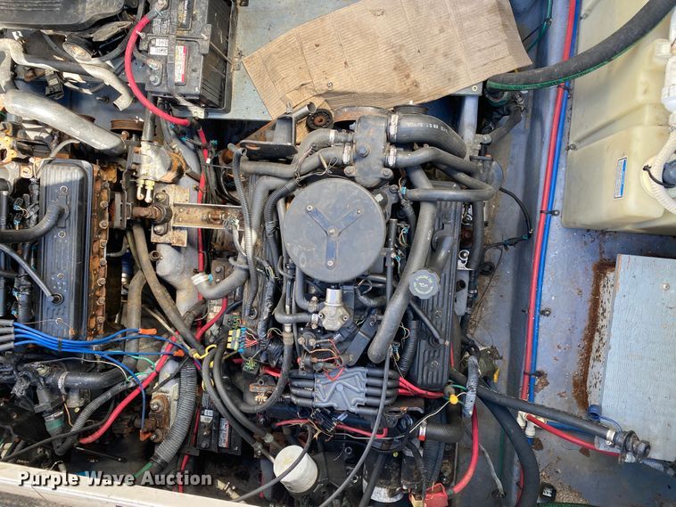 image for item HR9457 2002 Sea Ray Cruiser  boat