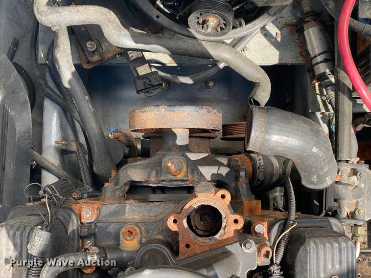 image for item HR9457 2002 Sea Ray Cruiser  boat