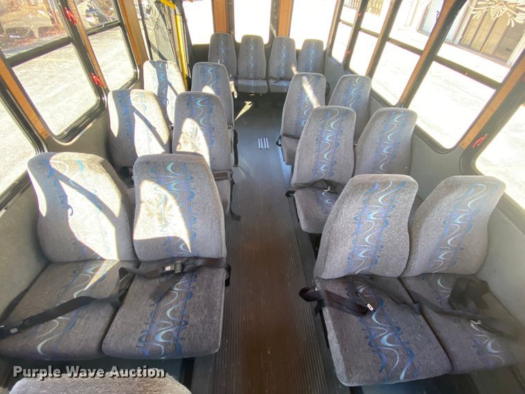 image for item HR9463 2005 Freightliner MB55  trolley