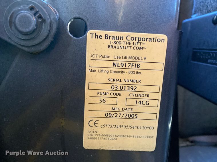 image for item HR9463 2005 Freightliner MB55  trolley