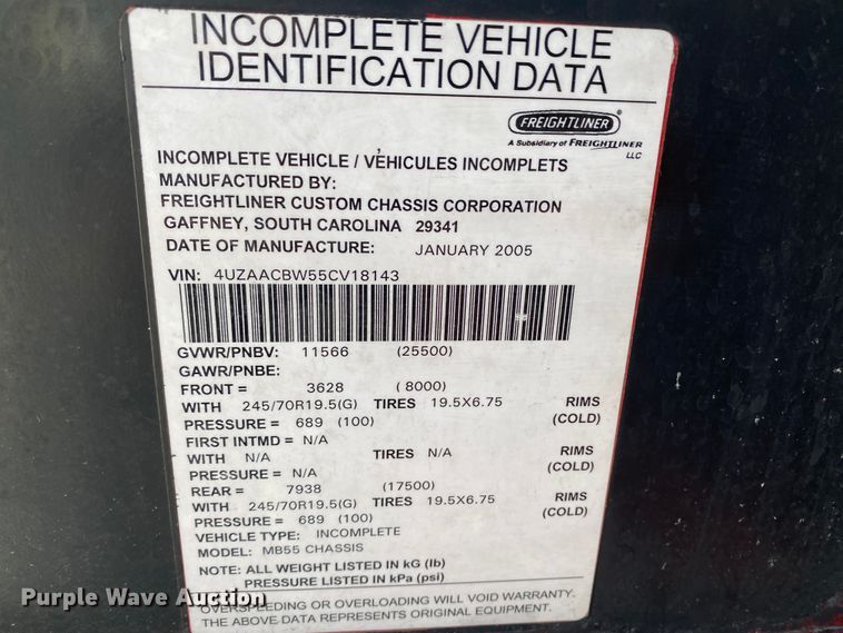 image for item HR9463 2005 Freightliner MB55  trolley