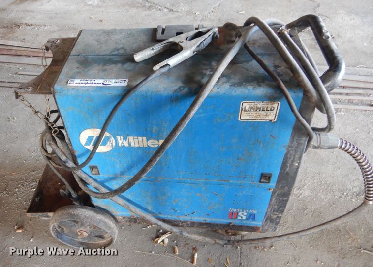 image for item HS9980 Miller Millermatic 210 wire welder