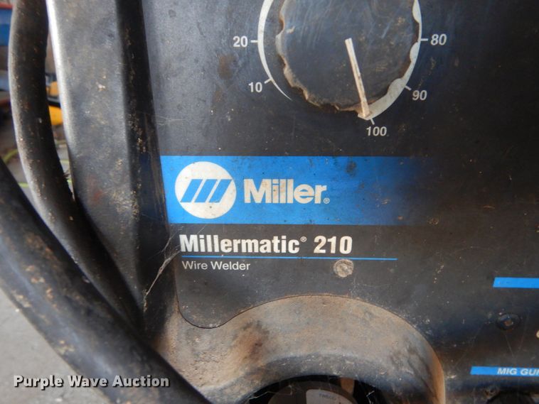 image for item HS9980 Miller Millermatic 210 wire welder