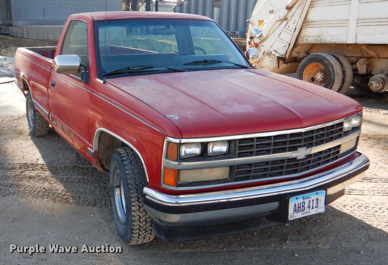 image for item HS9981 1989 Chevrolet Silverado C1500  pickup truck