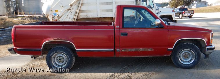 image for item HS9981 1989 Chevrolet Silverado C1500  pickup truck