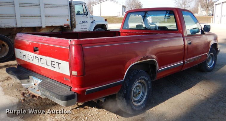 image for item HS9981 1989 Chevrolet Silverado C1500  pickup truck