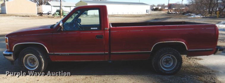 image for item HS9981 1989 Chevrolet Silverado C1500  pickup truck