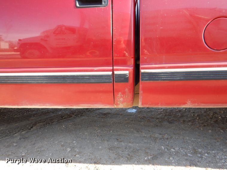 image for item HS9981 1989 Chevrolet Silverado C1500  pickup truck