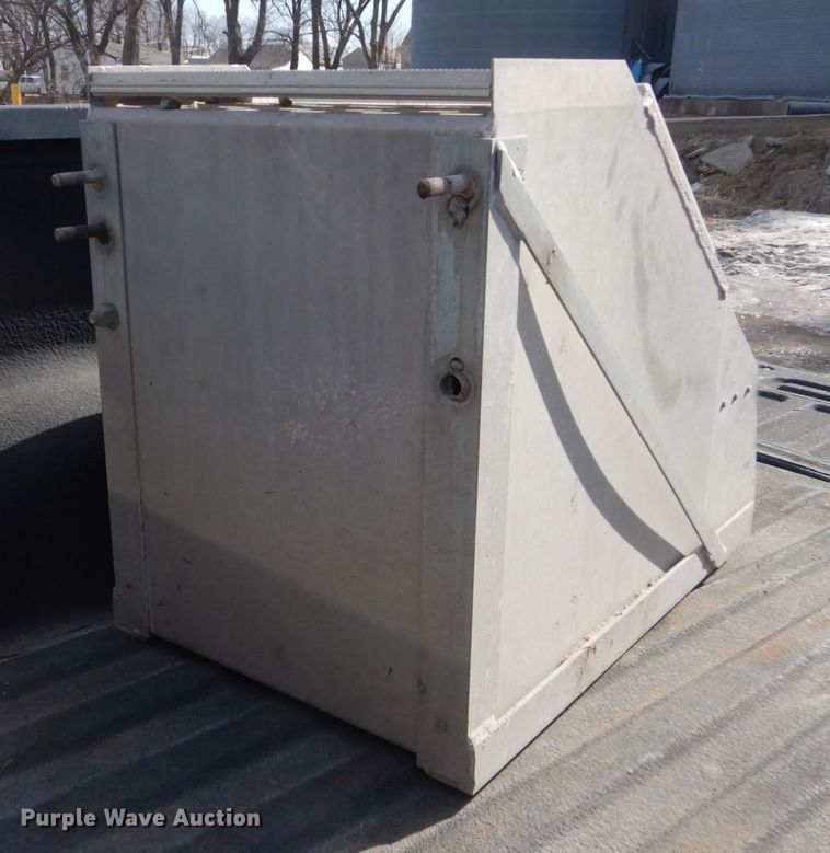 image for item HS9984 Merritt toolbox