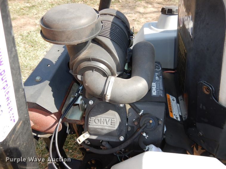 image for item HU9003 Exmark Lazer Z  lawn mower