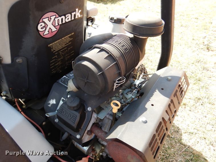 image for item HU9003 Exmark Lazer Z  lawn mower