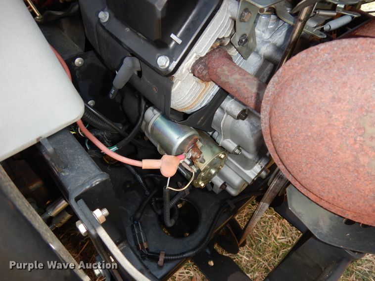 image for item HU9003 Exmark Lazer Z  lawn mower