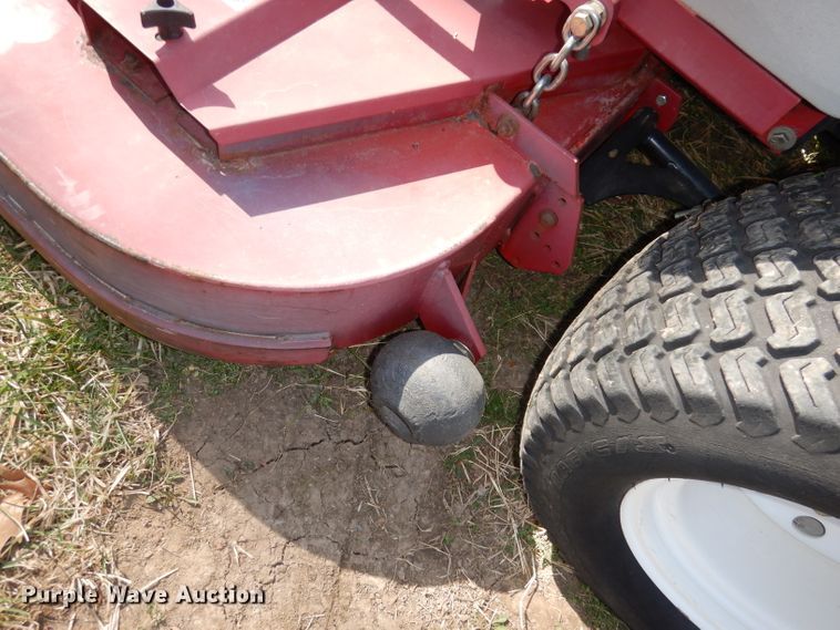 image for item HU9003 Exmark Lazer Z  lawn mower