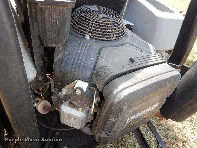 image for item HU9006 Exmark Lazer Z  lawn mower