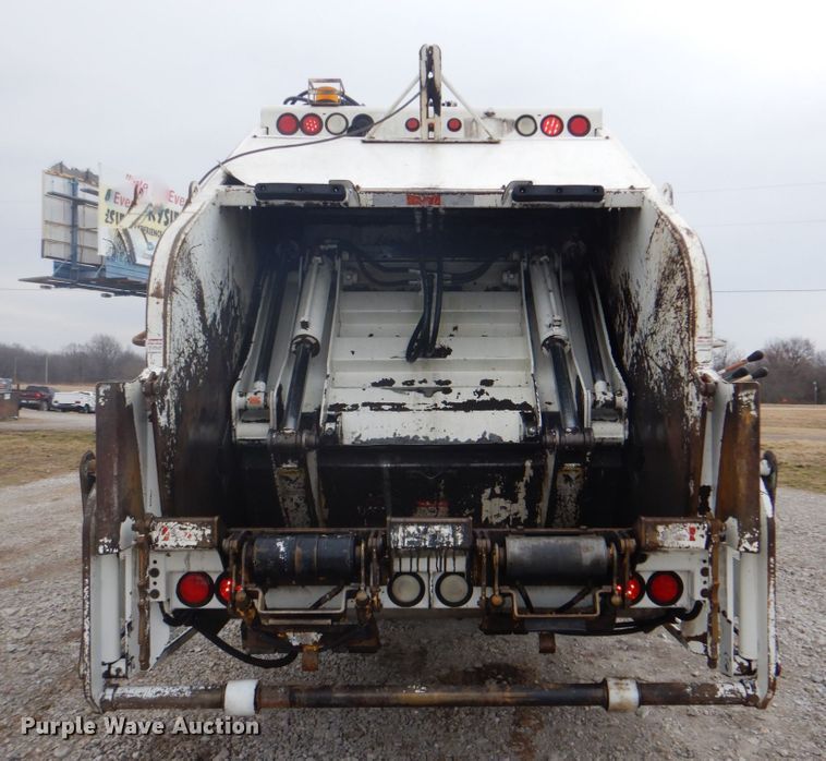 image for item HX9170 2007 Crane Carrier Low Entry  refuse truck