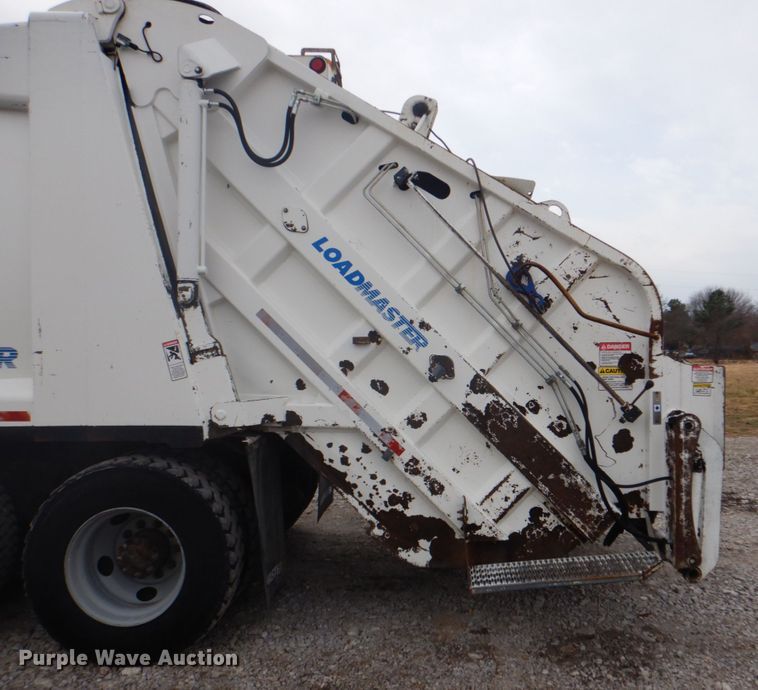 image for item HX9170 2007 Crane Carrier Low Entry  refuse truck