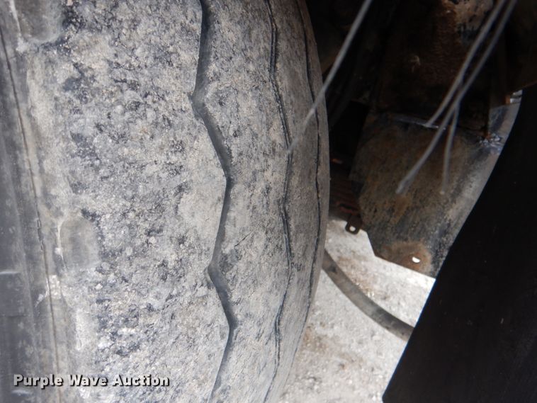 image for item HX9170 2007 Crane Carrier Low Entry  refuse truck